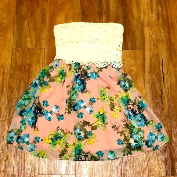 Deb Strapless Floral Dress Size 3 Juniors - Picture 2 of 12